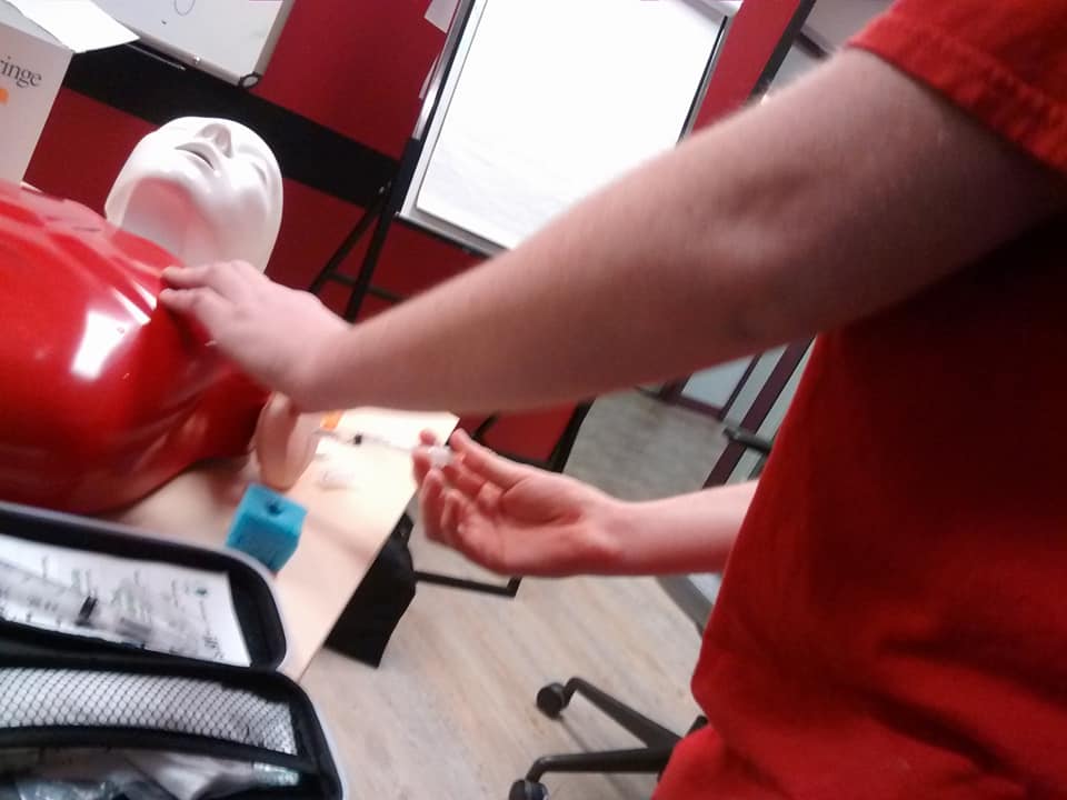 stonehearthbkry's tweet photo. @London_Training @redcrosscanada @kaybee369 An important skill for everyone to have, we recently added Nalozone Training with the help of @Direction180 to our Work Education Employment Development Program in #Windson NS https://t.co/hq8XkLWedt