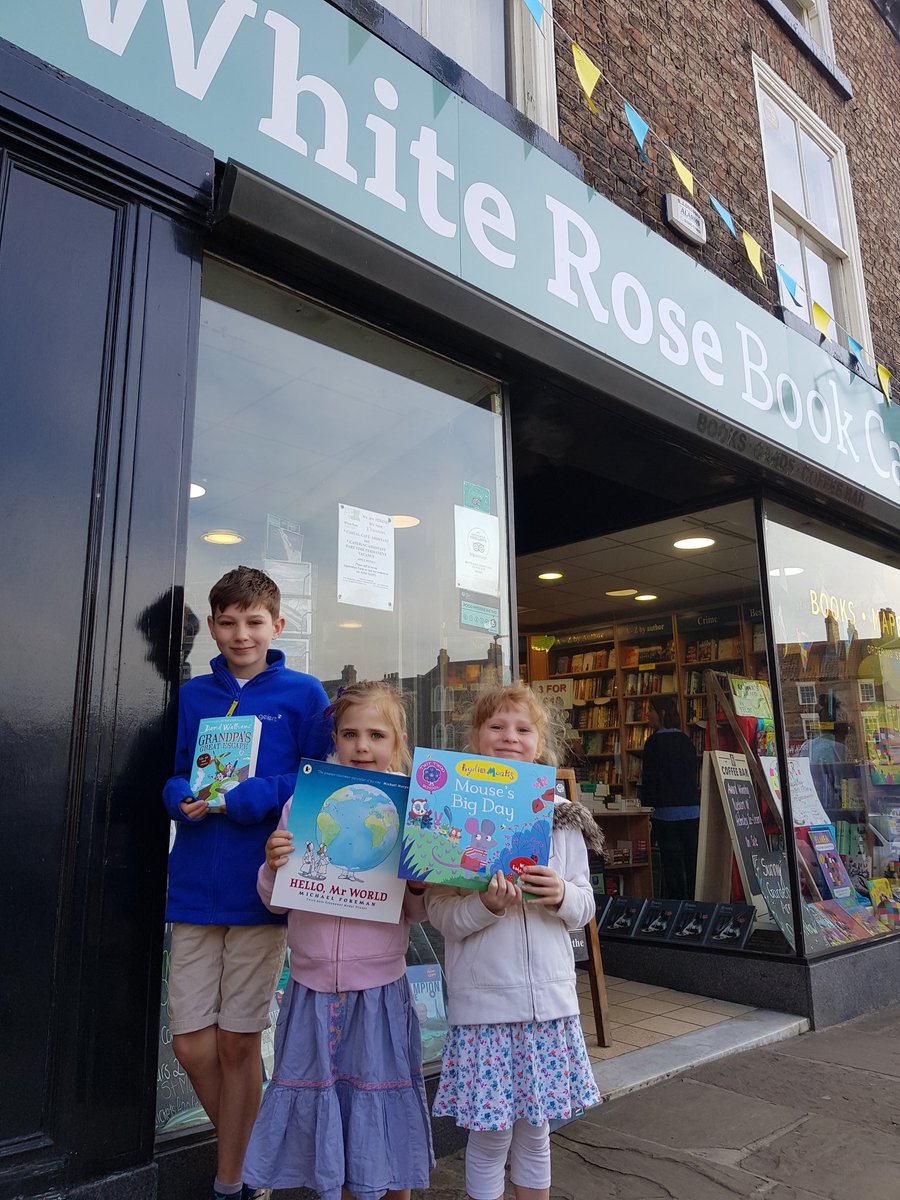 JonGoom's tweet photo. 3 happy children #WHBGiveBack #whiterosebookshop #loot #thirsk Thanks White Horse Bandits! https://t.co/Av11G9C5yO