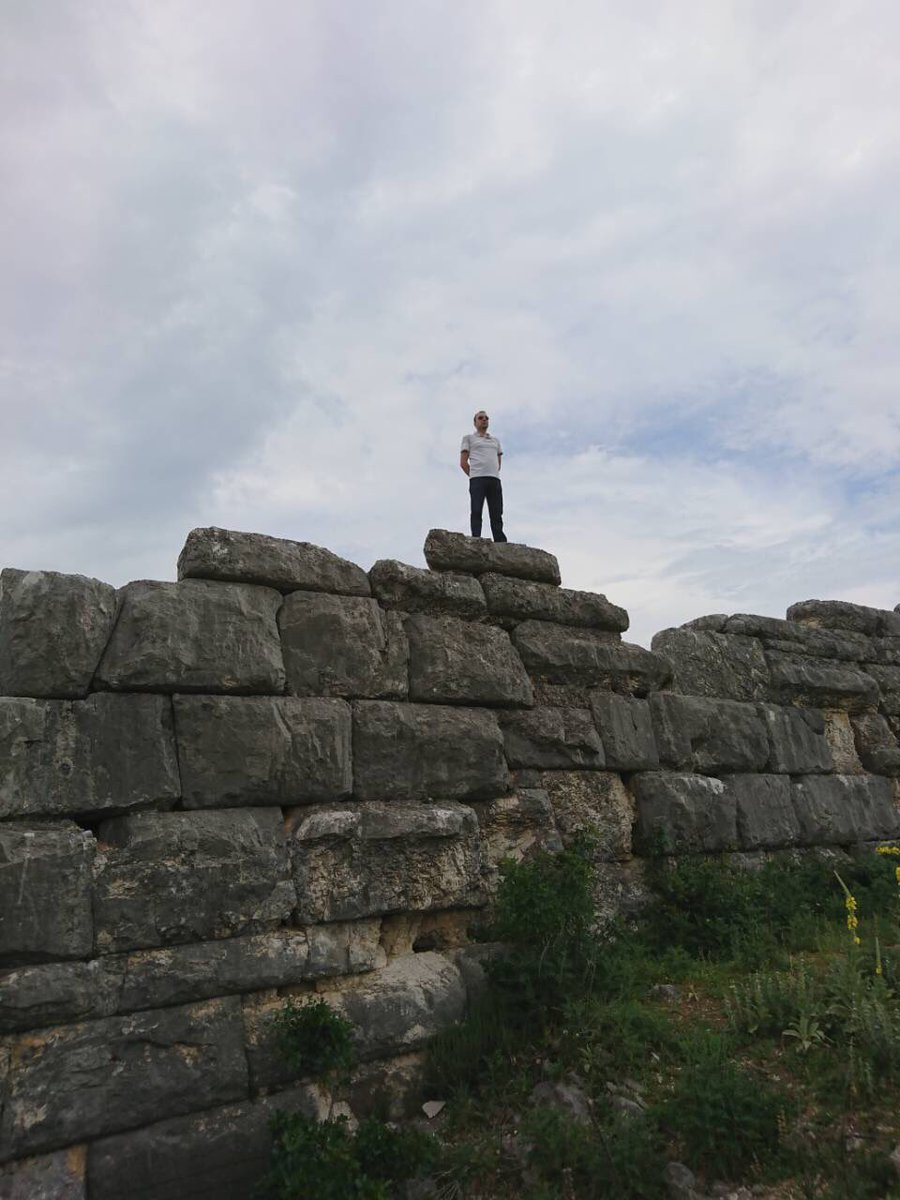 borkospas's tweet photo. When the titans walked the Earth. Ancient Illyrian jewel in the hearth of #Herzegovina #300BC #Daorson #BiH @reGeneracija_ @IRIglobal https://t.co/PVOPXBzCv8