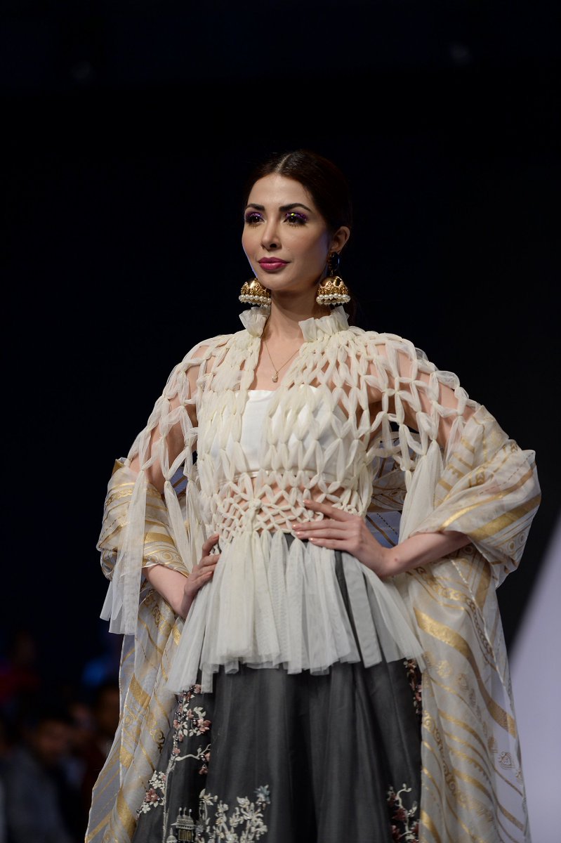 MediaSpringPk's tweet photo. #Throwback to #PSFW18 @SabeekaImam walk for #NidaAzwer https://t.co/1fOlX07g9e