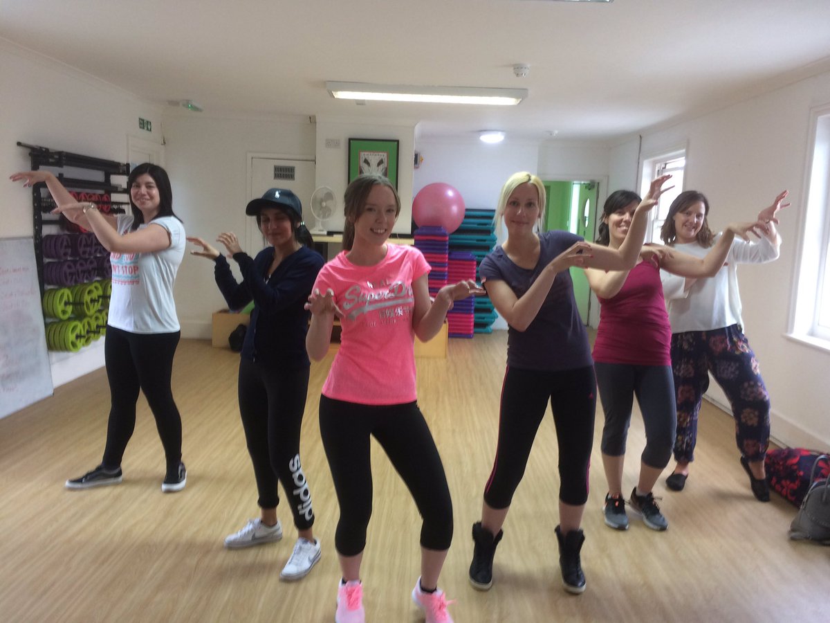ClaireCheerCo's tweet photo. @howickgirl What a thrilling afternoon in #Brighton for Elizabeth's #hendo with the @CheerleadingCo #Thriller #MichaelJackson #dance #party https://t.co/L36GWzMlgm