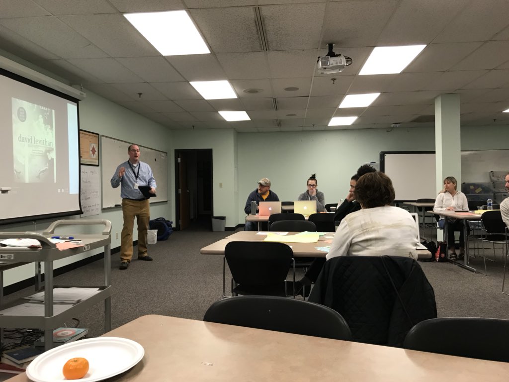 TurnbullChris's tweet image. #SaturdayPD on independent reading &amp;amp; classroom libraries with secondary literacy teachers kicking off with awesome breakfast @SPPS_Richardson @sppsbell @SPPSBraithwaite @SPPSliteracy @sppsthecenter #weekendPD #engchat #mnlead