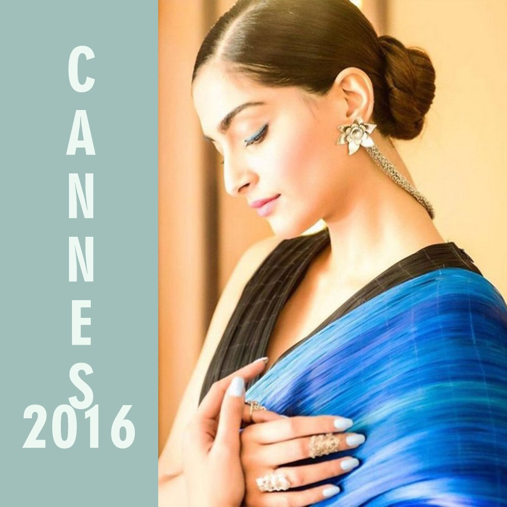SuhaniPittie's tweet photo. Iconic in every sense!!!
When suave @sonamakapoor debuted the first of its kind #linkcollettes at #Cannes 2016.
#SuhaniPittie #sonamkapoor #cannes #cannesfilmfestival #fashion #styling #designerjewellery #indianfashion #celebfiles #celebritystyle https://t.co/F5htAgT9Nu