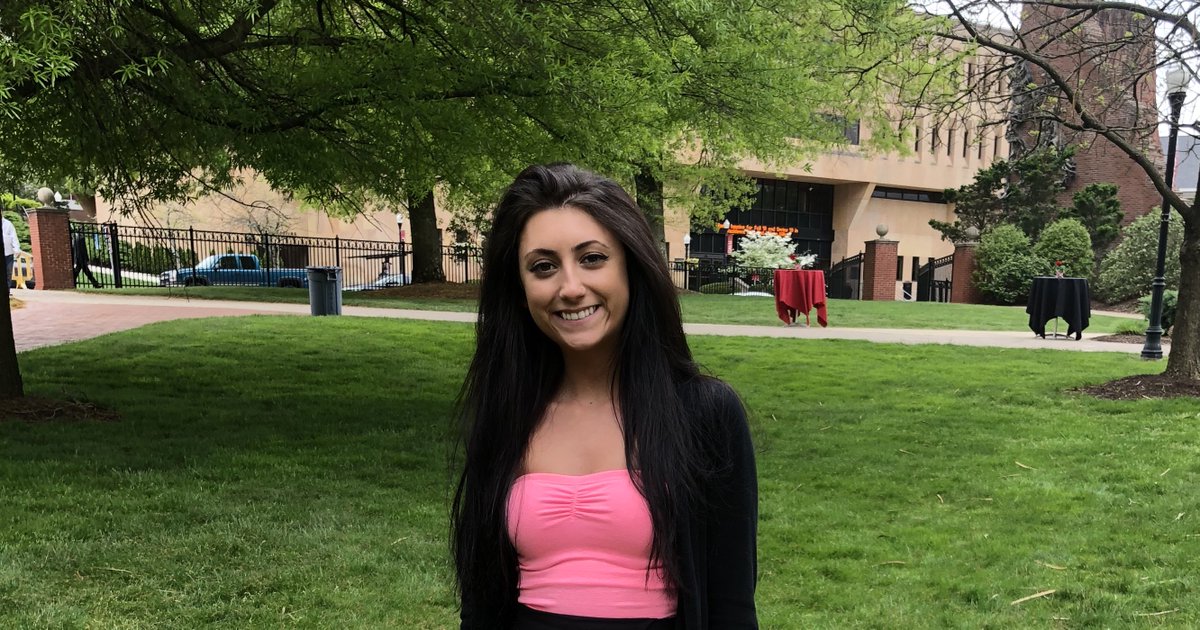 PennWCalifornia's tweet photo. “I’m #CalUProud because I discovered my passion for human resources while studying business administration. The human resources professors are great and helped me find my niche.” - Amanda Teti ’18 #calucomm https://t.co/iCap5NLpvt
