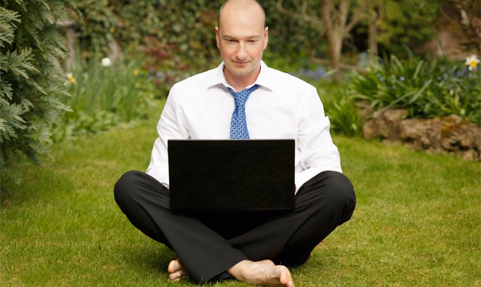 ForationLtd's tweet photo. Is remote working infringing on the #privacy of your business? #remote https://t.co/SgvVhnfTEI https://t.co/yDjJ47DAbf