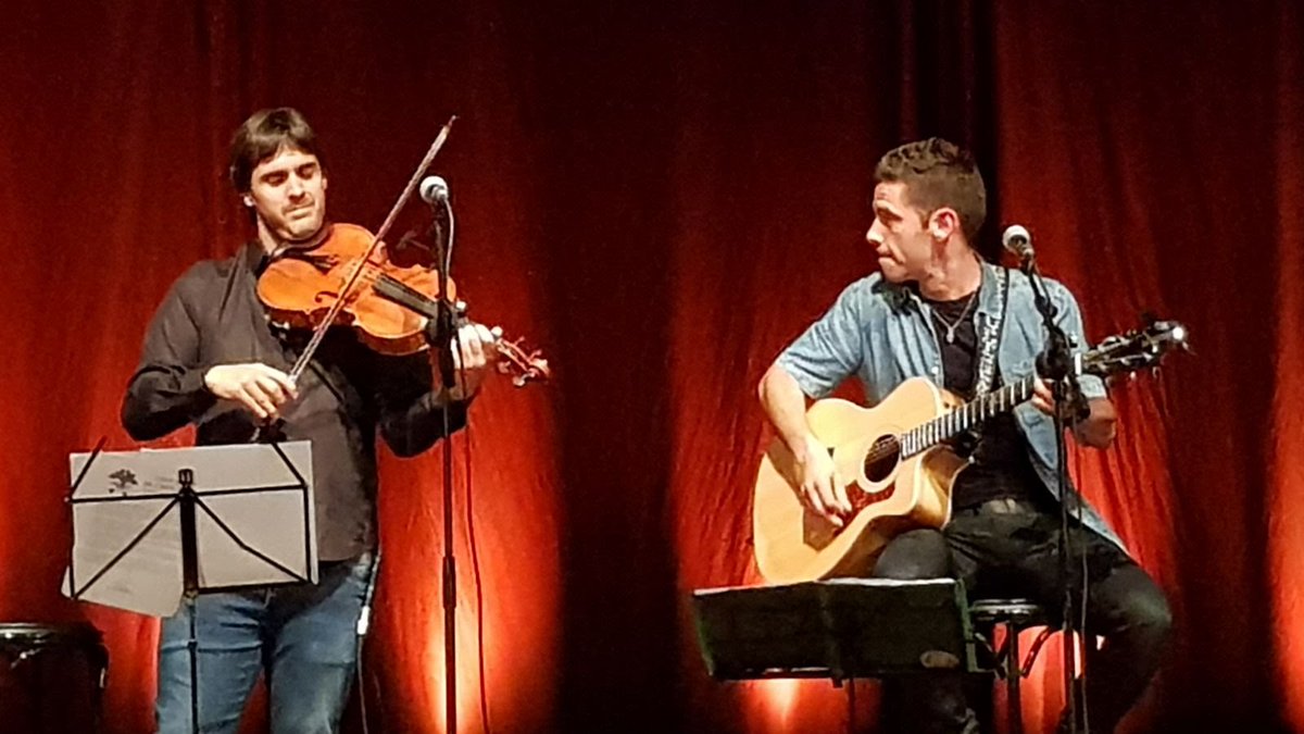 DoctorMorgan_'s tweet photo. ¡Muchas gracias por lo vivido ayer Binéfar! ¡Esperamos volvernos a ver pronto!
(Recordad que seguiremos poniendo más fechas tanto aquí como en nuestro Facebook>> https://t.co/sPiZla4VUb)
#EsquimalesEnElSahara #DoctorMorgan https://t.co/7LStAilgn8