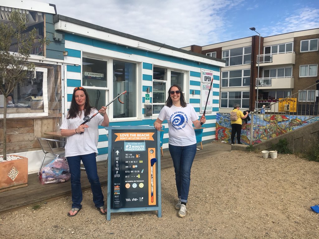 SBeachcare's tweet photo. @motherveggie @campervanliving @VisitSouthend @SouthendBC We now have a board up near Billy Hundred’s Cafe in Southend. https://t.co/YoY1nr3Urm
