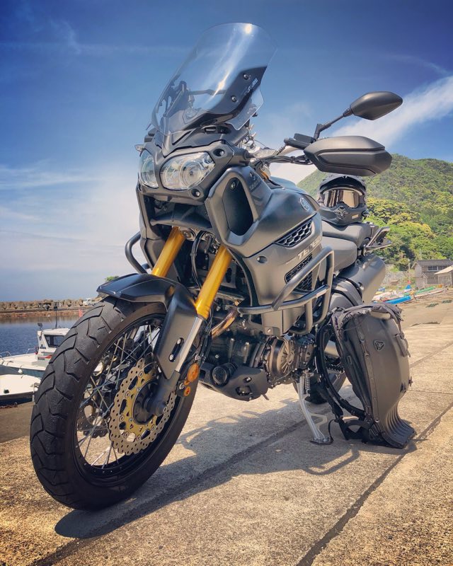 goat0523's tweet photo. マットブラック大好きマン

#YAMAHA #YAMAHAが美しい #xt1200ze #スーパーテネレ #SHOEI #VFXW #dragon #point65 #boblbee #GTX #matteblack #マットブラック https://t.co/ACakwJLunq