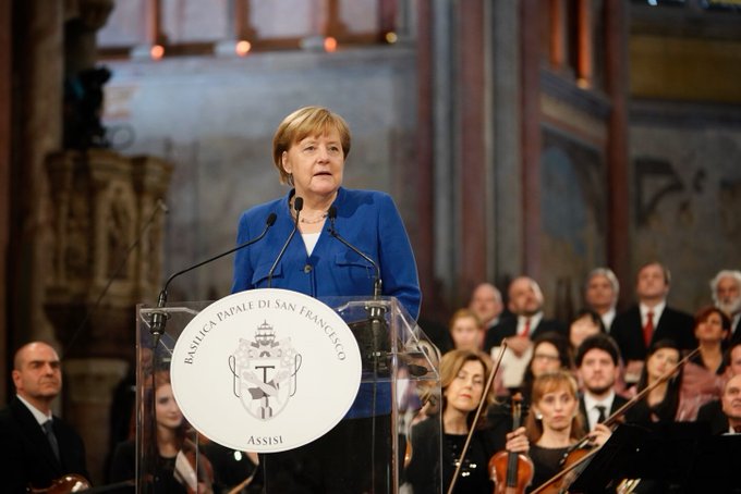 Kanzlerin Merkel bei ihrer Rede in Assisi