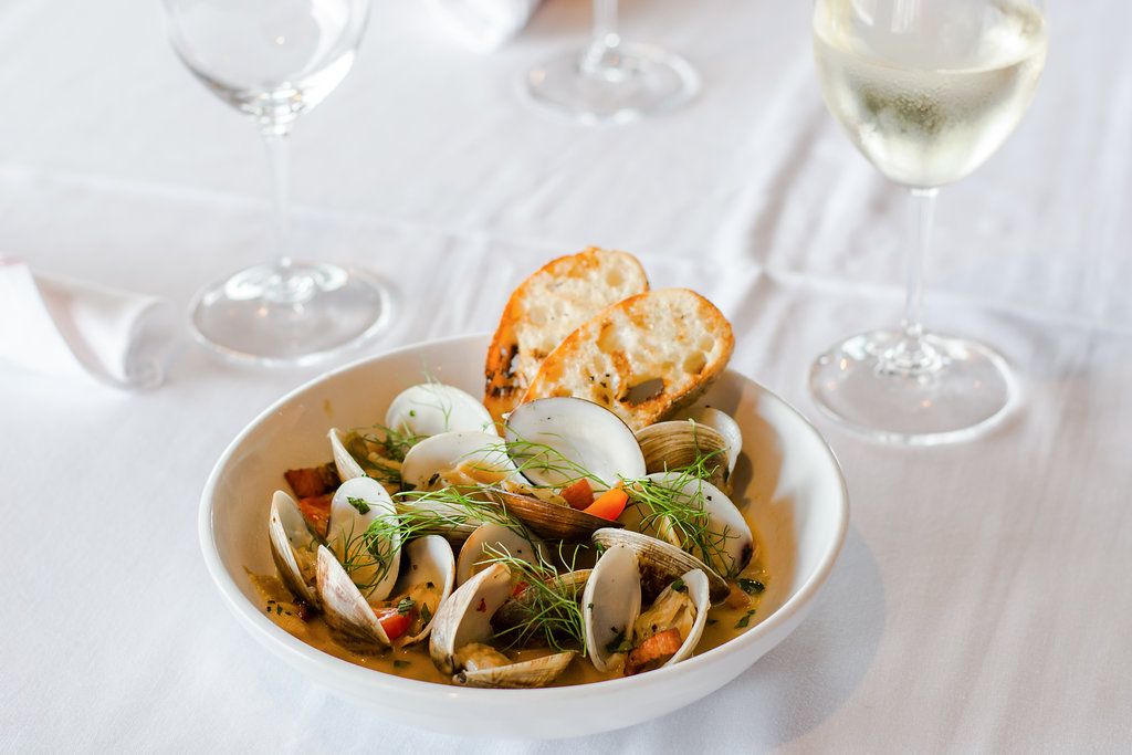 One thing's for sure: they're doing seafood right over at The Rusty Hook Tavern. #SandsHarbor #PompanoBeach #FloridaResort