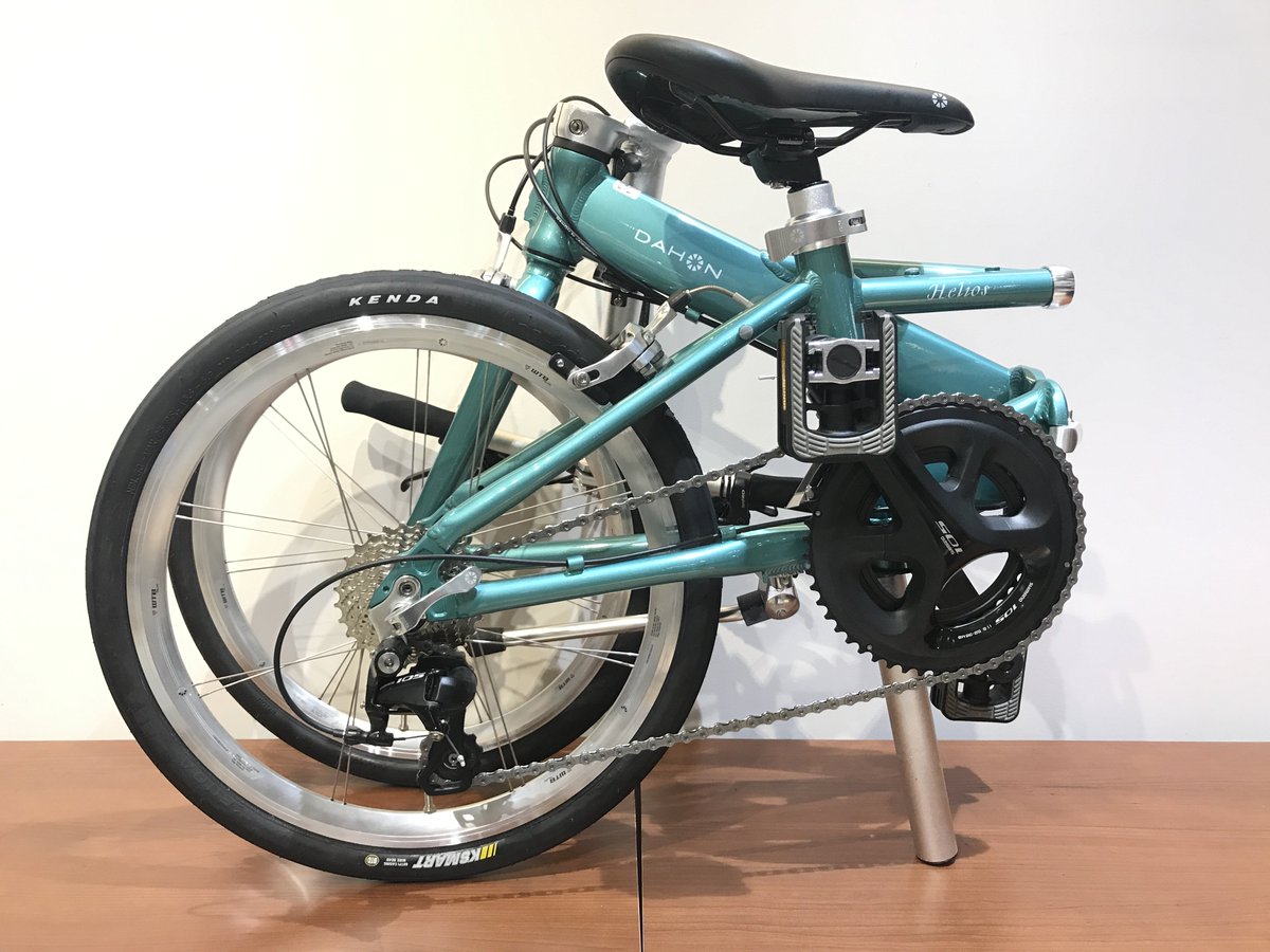 O Xrhsths ベストスポーツ新宿マルイ本館店 Sto Twitter Dahon Helios 22s Costam Dahon Helios レトログリーン 2017モデル を105を使いフロント2速 リア11速の22速仕様にカスタムしました 価格は パーツ代 工賃含め 125 000 税込 となります 20