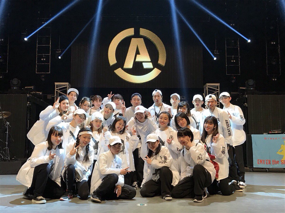 lockerhimawari's tweet photo. １週間バイト&amp;レッスン終わって落ち着いたので☺️
❤ＧＷはヒカリノアジトとAUDCでした❤️アジトではたくさんの方々の作品を見て学ぶことが出来AUDCは1on1で優勝できて最高な三日間となりました👾今年も沢山勉強でき、また改めて頑張ろうと思えたGW。
これからも頑張ります!! https://t.co/GXRbyoLwJ0