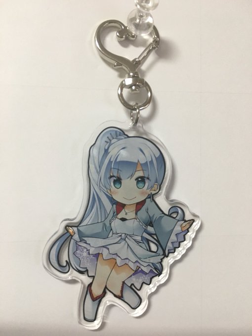 グッズ現物が届きました!6/8夜会(札幌わくわくホリデーホール)限定です。余ったらbooth通販します。 #RWBY 