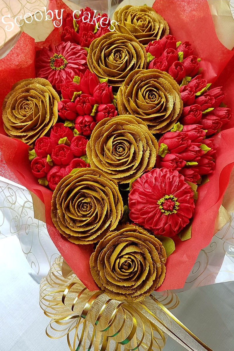 nobsaccepted1's tweet photo. Good afternoon all today's all done now boring housework
#lincsconnect #sugarandcrumbs #cakedecorating #cupcakes #CupcakeHour #cupcakebouquet #cakes #flowers #chocolate #chocholatecake #baby #babyboy #scoobycakes #heckington #Sleaford #boston #cranwell https://t.co/R9PhJS4IfM