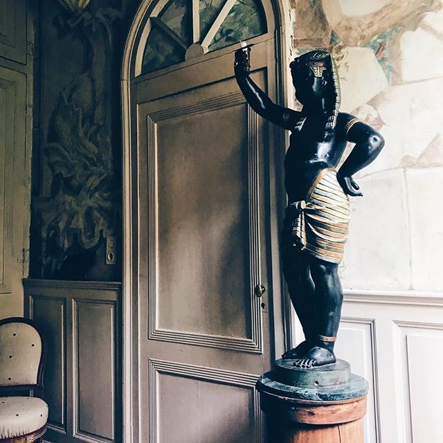 QueenCulinaire's tweet photo. When your airbnb looks like this.... #queenculinaire #travel #travelblogger #airbnb #beaune #burgundy #bourgogne #visitfrance https://t.co/6MZxWebLOM https://t.co/aVgKEF8y1A
