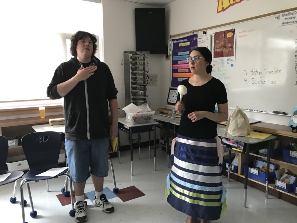 MsVerstraeten's tweet photo. Learning about water inequity and finishing with the water song with Dylan and Nancy from the SLNFC. #fnmisccdsb #holyrosary #sccdsb https://t.co/wraH0n2kBa