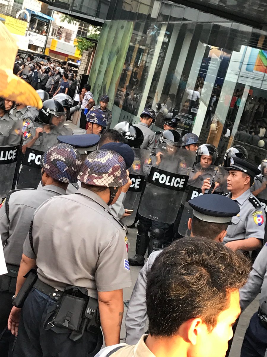 StellaNaw's tweet photo. #peacefulDemonstartors against the #EUtrained #fullyarmed #PoliceForce. A youth said, "they won't even let us say, we don't want war. we want peace." #PoliceBrutality #supportedby #UK #EU #StateofBurma https://t.co/QcqJOekLpO