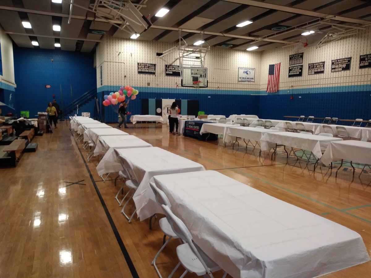 GaryBattiston's tweet photo. Boston Home Center staff is getting things ready for today's Spring EXPO! @BostonNeighbor https://t.co/sEJbeCO5J9