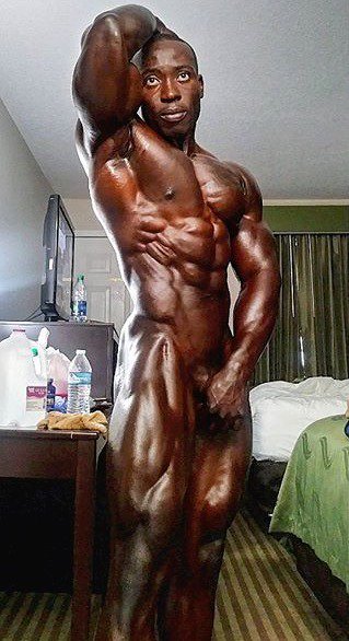 dc nudist black Dc nudist black