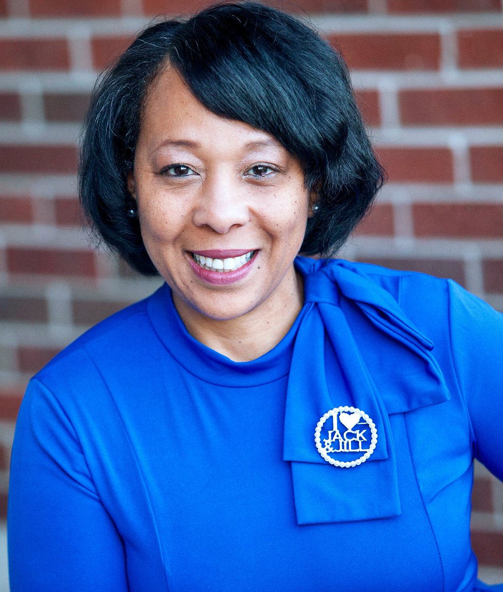 JJBNChapter's tweet photo. Please join our Bloomington-Normal Chapter in wishing our Chapter President Pamela Cox-Starks a very happy birthday! We wish you joy and happiness as we celebrate you today! @pms1908 💙💗 https://t.co/wTtmt52Kxp