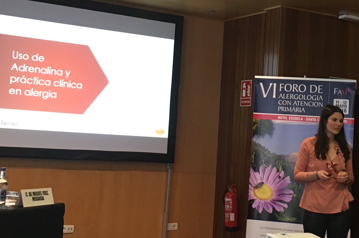 victmath's tweet photo. Covadonga de Miguel nos explica en un taller práctico el uso de adrenalina #FAAP2018 https://t.co/JWZZzgfVXw