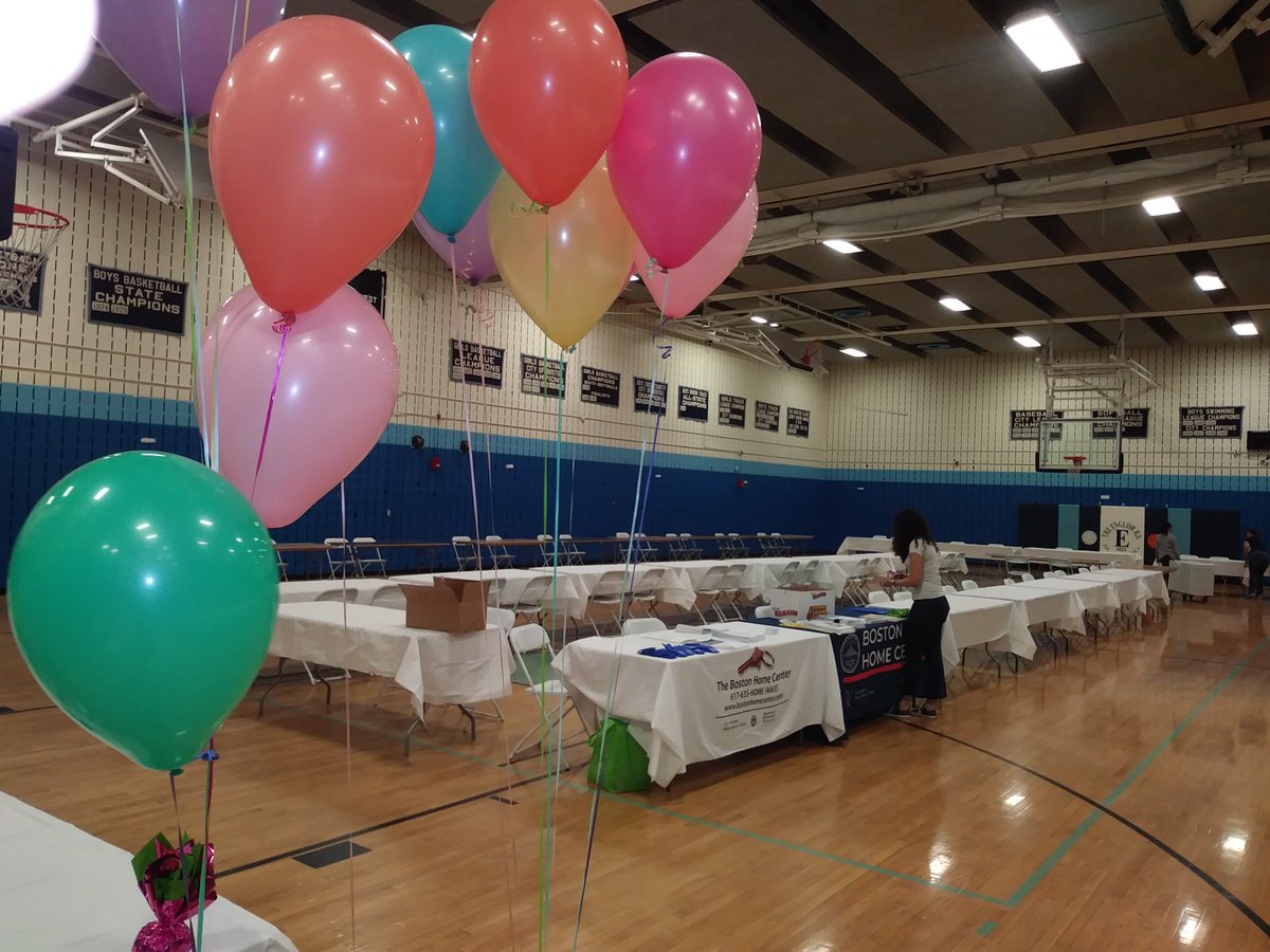 GaryBattiston's tweet photo. Getting ready for today's big Boston Home Center Spring EXPO! @BostonNeighbor https://t.co/t7Sr5yRmpL