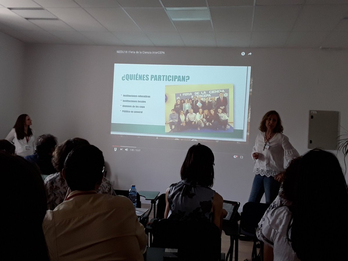 Tecnolga's tweet photo. Éxito total de #feriacepa en #IEDU18 de #fadultos!!! Enhorabuena @greztero y @nelavari :) https://t.co/NogRnMqPj1