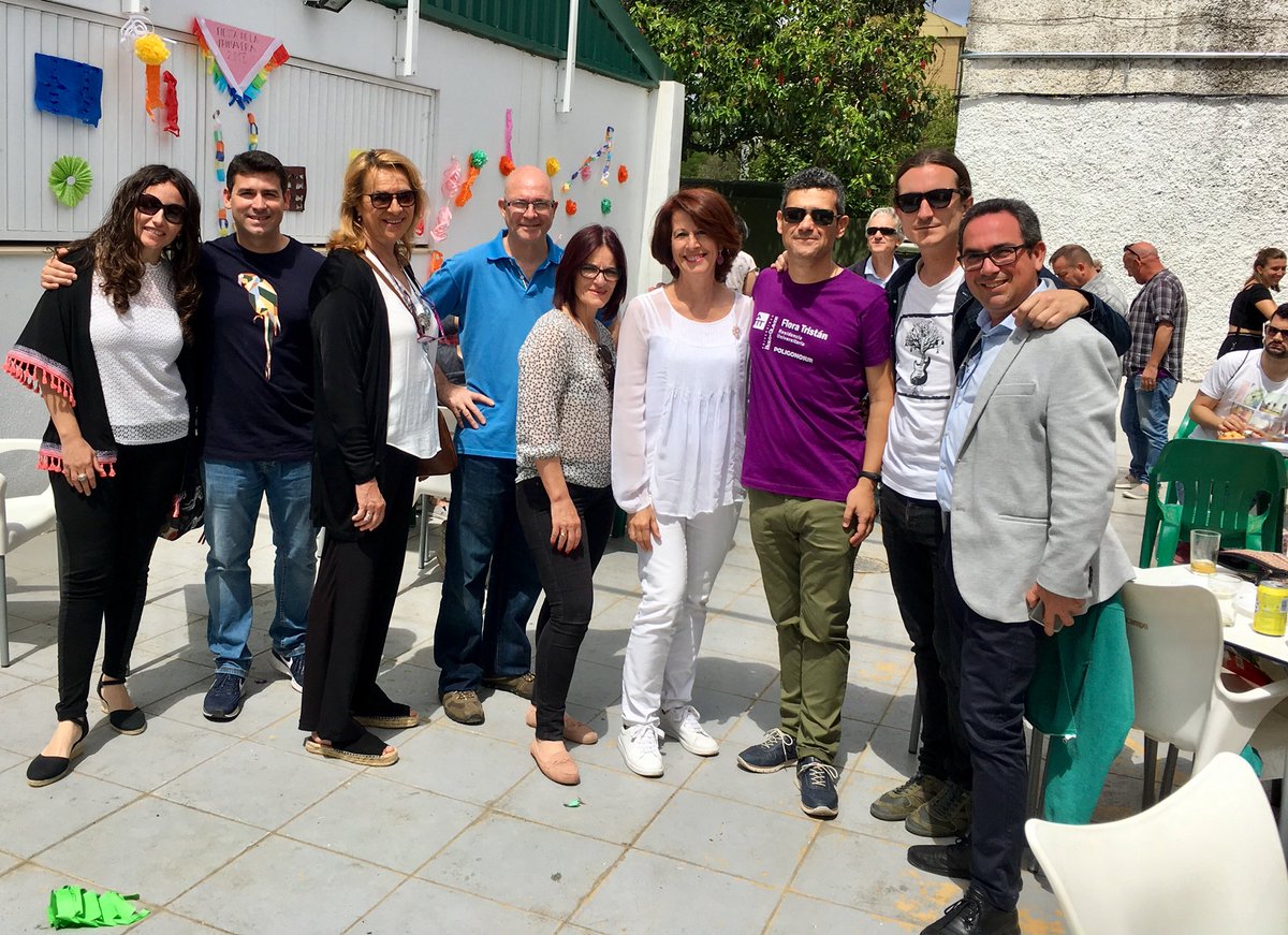 poligono_sur's tweet photo. Plazas adornadas, música y riquísimas tapas en la Fiesta de la Primavera #PrimaveraSur. Vamos allá!! https://t.co/LVh4fnrl8g