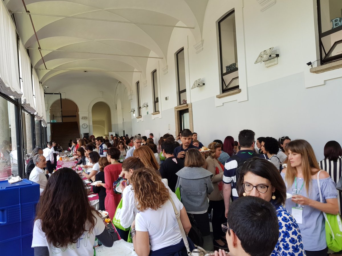 FattoreMamma's tweet photo. I momenti conviviali al #mammacheblog
Grazie a #valfrutta per averci fatto assaggiare i suoi #piattipronti #prontialvapore
@valfrutta https://t.co/sqnN7Irfc7