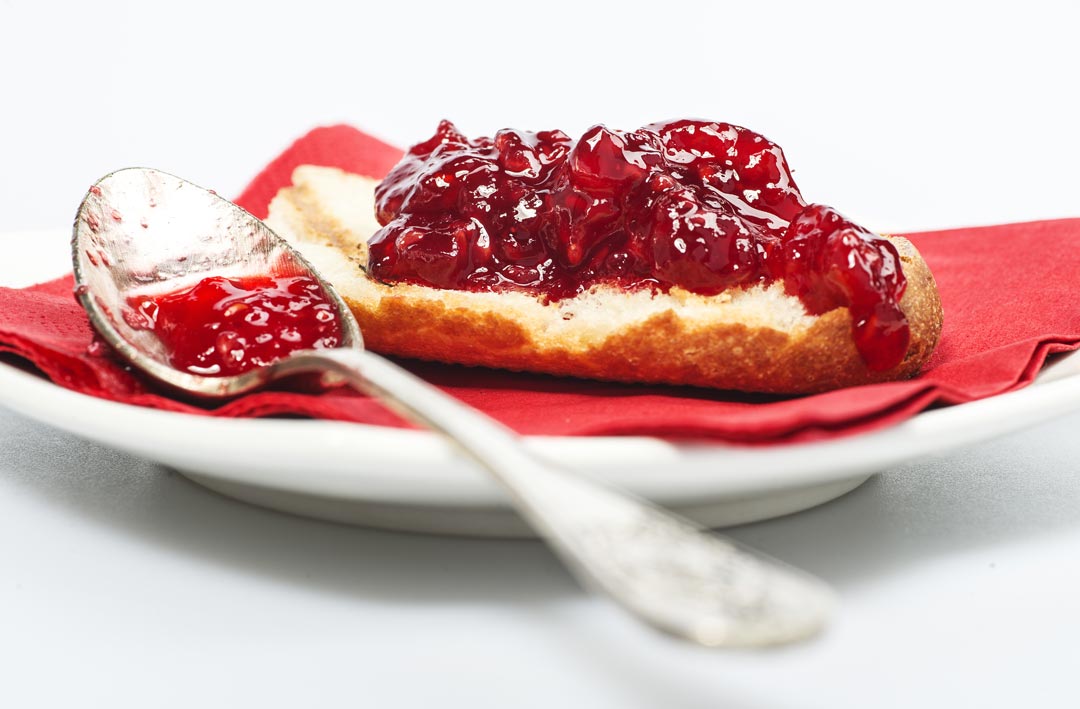 NaturalCooks's tweet photo. Mermelada de Fresa rápida y saludable. Pero esta vez en ve de espesarla con gelatina lo vamos a hacer con Semillas de Chía. Más saludable!
https://t.co/ozAaKO7dnz https://t.co/kLRxmfcYal