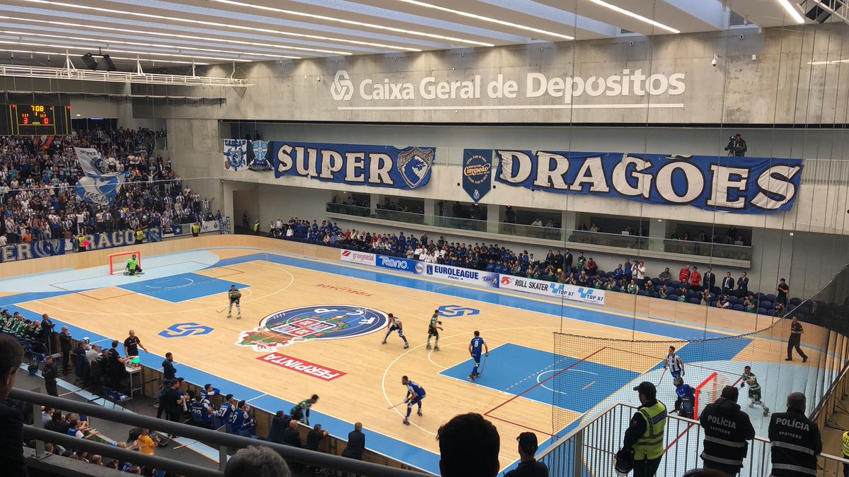 FC Porto on Twitter: "#MarAzul @ Dragão Caixa #FCPorto ...