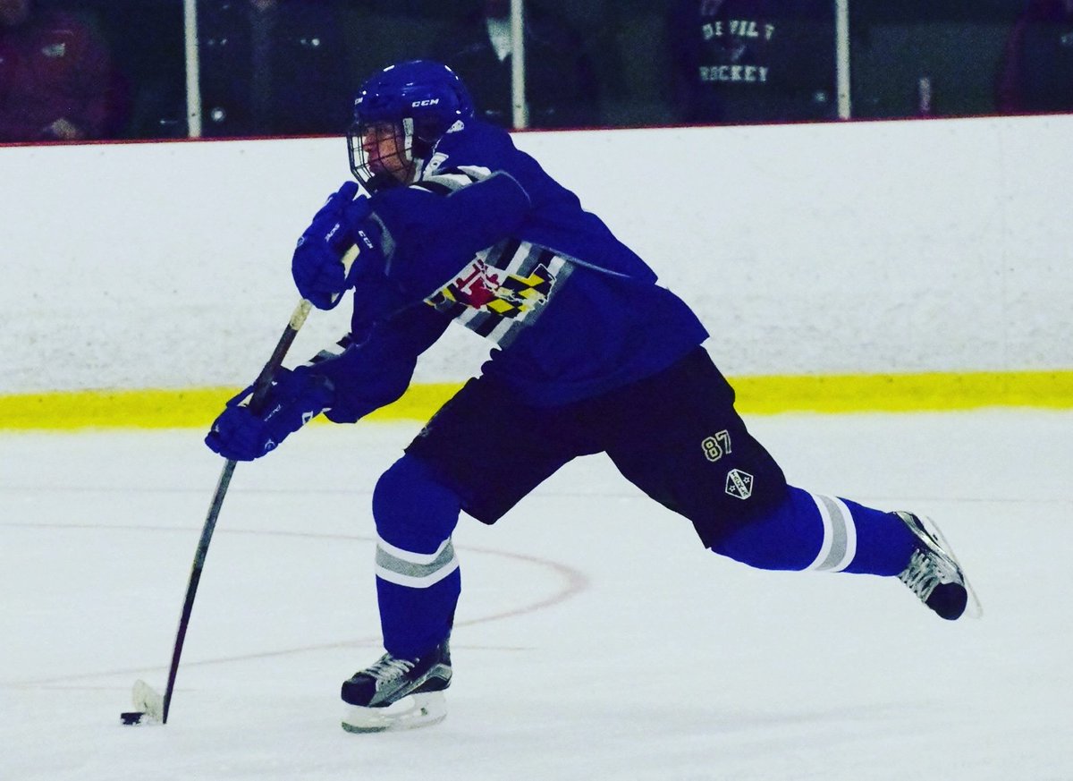 PSUHpuck's tweet photo. Happy to announce the commitment of Logan Goldrick from the Howard Huskies to the campus and the team. #psuhockey #psuburghockey #cawlidgehawkey #psu https://t.co/sRw8Z4YINd