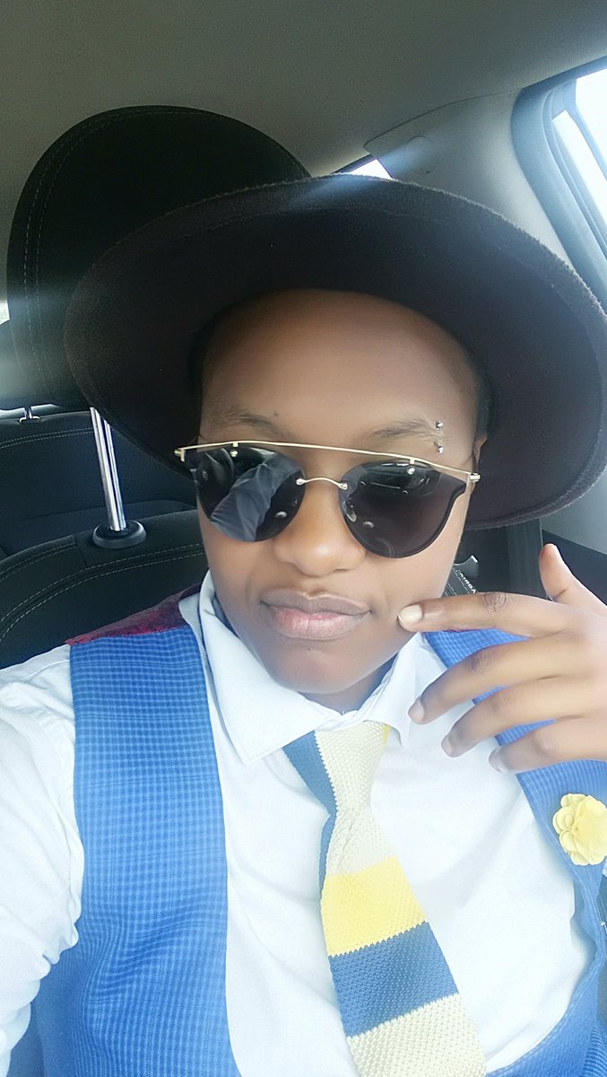 MrSwaggLady's tweet photo. We out to Celebrate with them. #Graduations2018 issa celebration baby❤ https://t.co/VMAxQENLh8