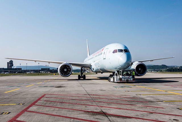 lszh_avspotter's tweet photo. AC879 getting pushback @zurichairport
Air Canada ZRH - YYZ
Boeing 787-9 Dreamliner
#YYZ
#ZRH
#lszh_aviationspotter
#lszhplanes
#AC879
#AirCanada879
#Dreamliner
#787lovers
#boeing789
#zhiim
@aircanada https://t.co/JEhP60WrCM https://t.co/QCHbIQXZ3K