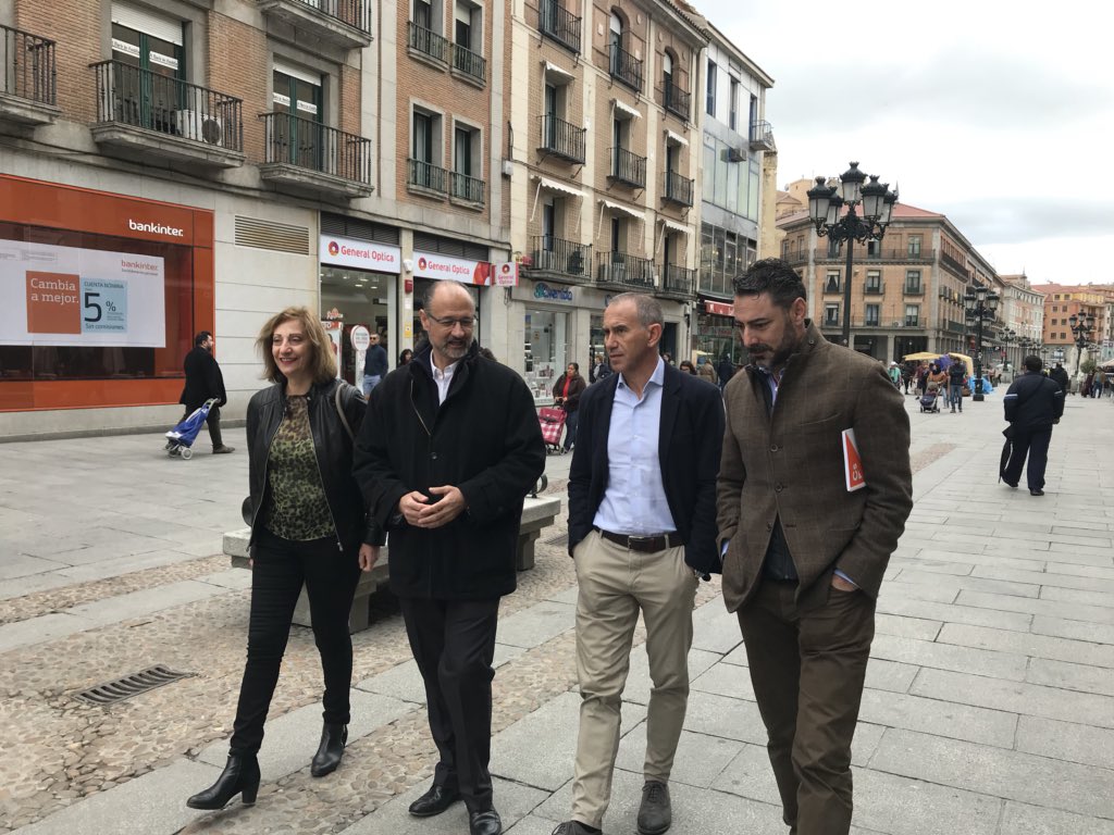 🎭@LuisFuentesCs : “durante más de 30 años el titirimundi de Segovia ha puesto a esta maravillosa ciudad en el foco del teatro y la cultura de España”. #tirimundiSegovia2018