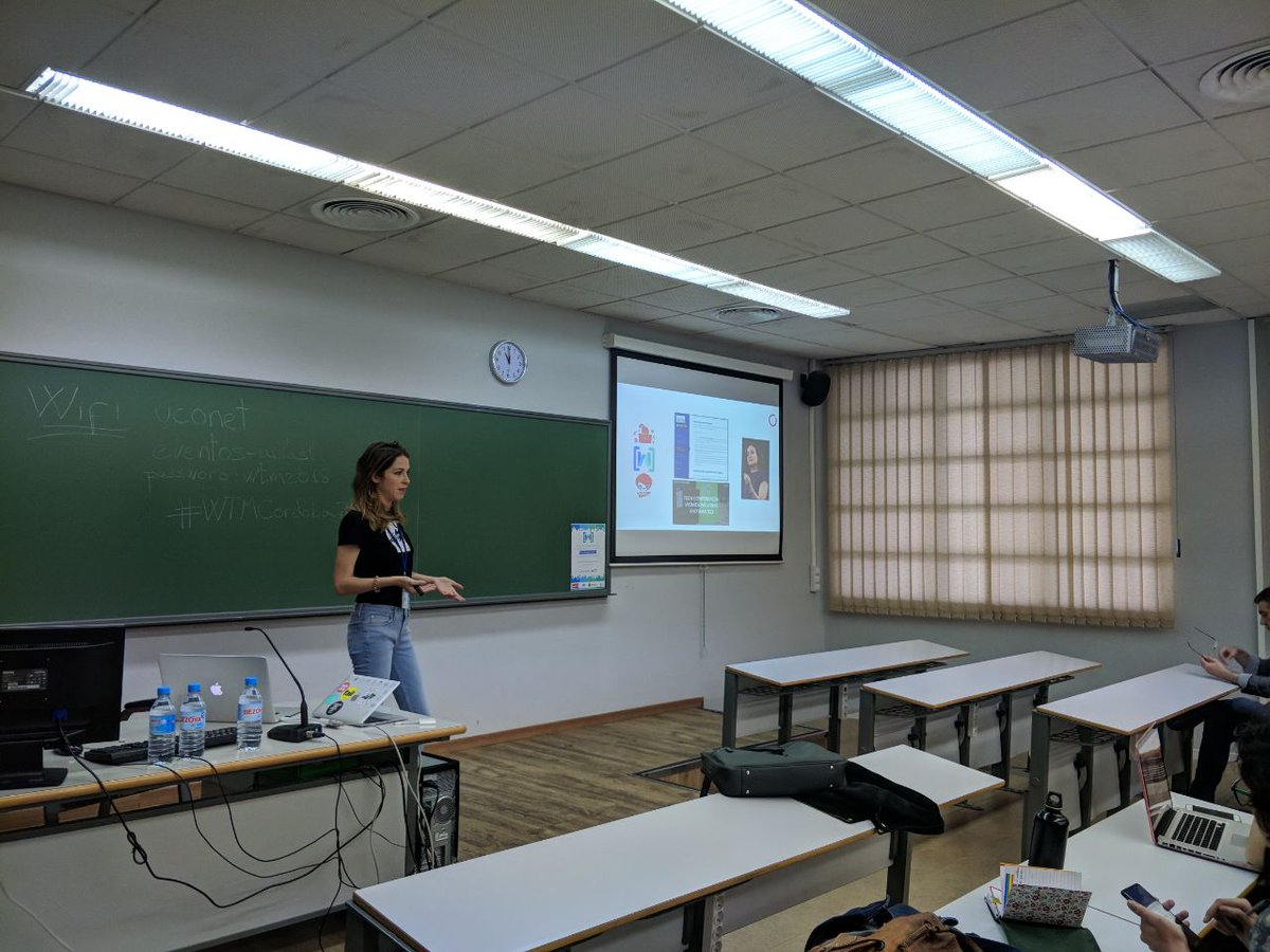 <a href="/crissantamarina/">Cristina Santamarina</a> en #WTMCordoba2018 Hay referentes femeninos en tecnología más cerca de lo que creíamos!