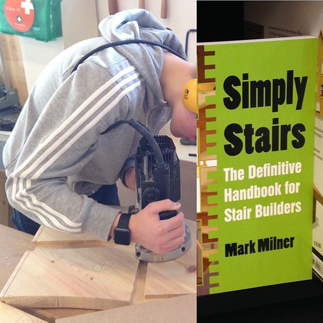 Adam routing the strings of his very first winder staircase. Built your first one yet?
.
#simplystairs #carpentry 
#joinery #woodworking #book 
#1bestseller 
#5star 
#stairs 
#staircases 
#stairporn 
#railings 
#handrail 
#treads 
#risers 
#win… ift.tt/2rmb3bc