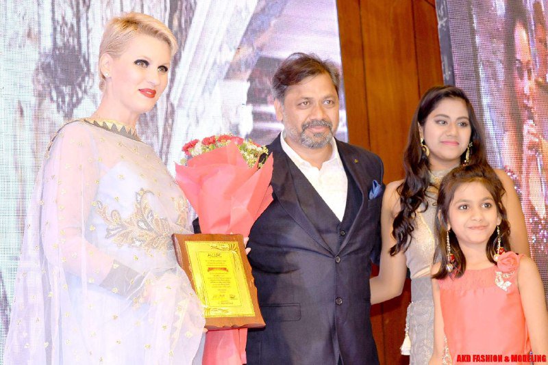 VermaFamilyFans's tweet photo. Mrs. Anca Verma,Chairperson Olialia World and Mr. Abhishek Verma, Chief Evangelist Olialia World invited as the #GuestsOfHonour at the Mrs India beauty pageant ~ The Ashoka Hotel, Delhi ~ May 4, 2018
Olialia World #VermaFamilyDiary https://t.co/M36tSMPqfC