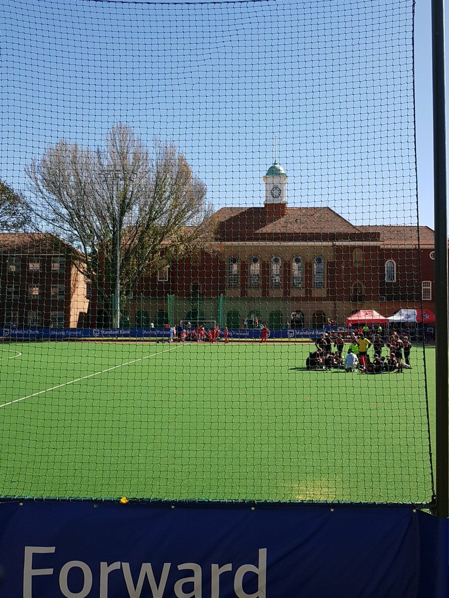 KingEdVIISchool's tweet photo. Just on stroke of HT @MaritzCollege score 1-1 @KingEdVIISchool 1st #alltoplayfor https://t.co/KU3Kjn9PP3
