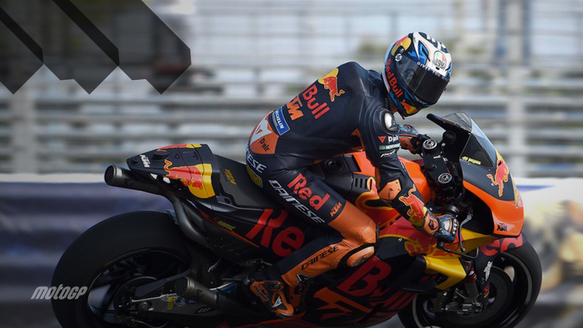 MotoTurkce's tweet photo. Mika Kallio, Jerez'de #KTM 'nin 2019 yılı prototipini deniyor. Pol Espargaro, arkasından tur attığı yeni motorun "şimdiden daha hızlı" olduğunu söyledi. 2020 sonuna kadar anlaşması olan Pol ve 2019'da takıma katılacak Zarco için haberler iyi görünüyor. #MotoGP MotorsportHaber2018 https://t.co/fFsmxxd9db