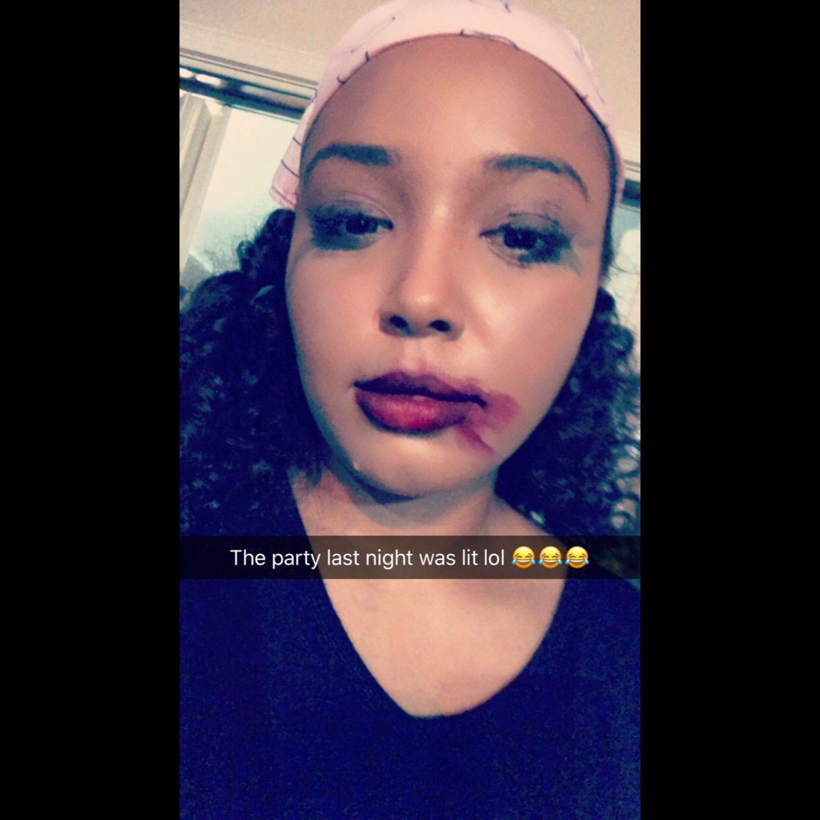 desaraeadotson's tweet photo. Repost @desaraeadotson
Today was absolutely mind-blowing! I had so much fun on set. Below are different stages of my character @wildgyalfilm @DesiDottt
#Repost @DesiDottt #wildgyalfilm #Hollywood #actress #actor #onset https://t.co/tBMJGiYR44