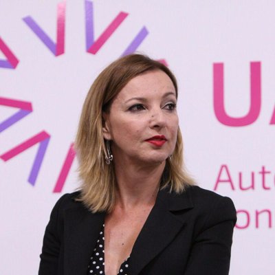 asefeab's tweet photo. Y por si fuera poco Jacobo Serra, en el STARTAB´18 (12 de mayo) también contaremos con @MJLandaburu secretaria general de @uatae_es (Unión de Asociaciones de Trabajadores Autónomos y Emprendedores). Sin duda una mujer emprendedora y luchadora por los derechos de este colectivo. https://t.co/kxbP16g5n3