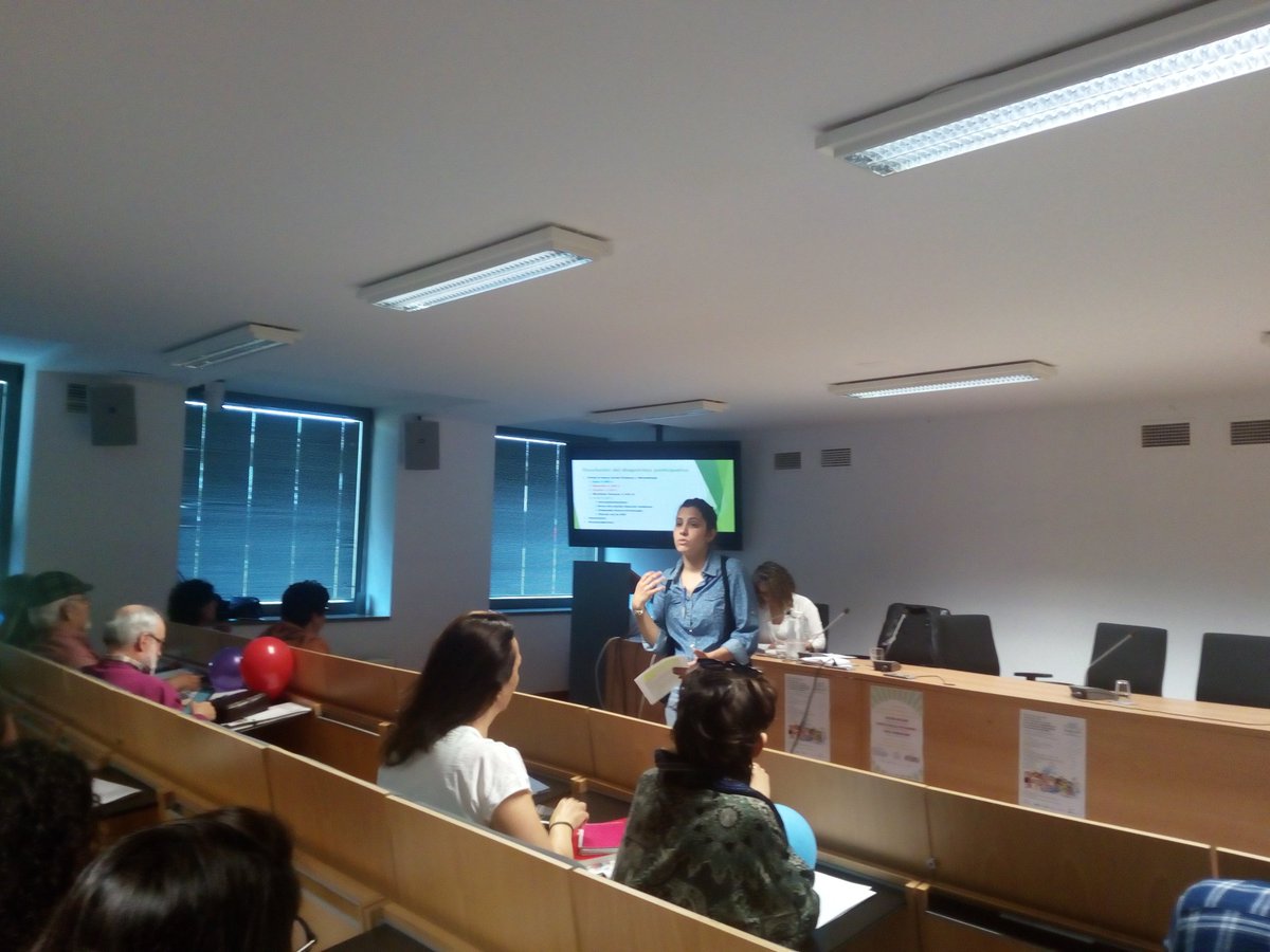 NoeliaOrtegav's tweet photo. Presentación del Diagnostico sobre los #ODS en #Andalucía representacion macro de las luchas en el territorio #salud #Agua #genero #Movilidad #educacion #odssevilla @AxSolidaridad https://t.co/z4gAA2ydKX