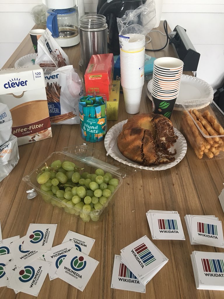 WikimediaAT's tweet photo. Starting our workshop @linuxwochen well caffeinated and all snacked up! ☕️🍪🍇 #llw18 #wikidata /cc @WikimediaAT https://t.co/Pina58iQqV
