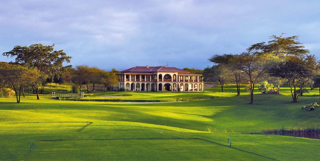 Kiligolf's tweet photo. Have a happy weekend! #weekendvibes #golfclub #kiligolf #kiligolfclub #golf #18th #clubhouse #tanzania  #tzgolf #eastafrica https://t.co/4YhLSbXftu