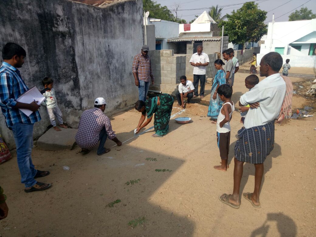 SwachhaWNP's tweet image. #MassMarkouts happening in #Thippaipalli GP of #Pebbair #Wanaparthy #Telangana @swachhbharat #MissionODF #ZSBPTS #ZSBP @DivyangWaghela  @paramiyer_ @mahimavashisht @TSSBMG @Collector_WNP
