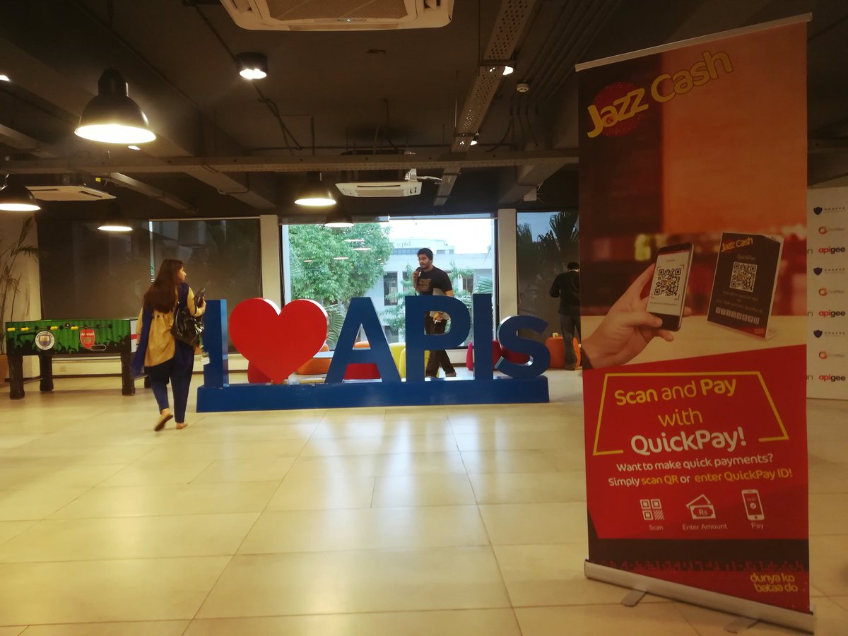 JazzXlr8's tweet photo. Jazz Apithon challenge is about to begin at the @NIC_Islamabad. Developers from all around are here to prove their skills and win the amazing rewards. #Jazzxlr8 #APIthon https://t.co/ABvk39nFco