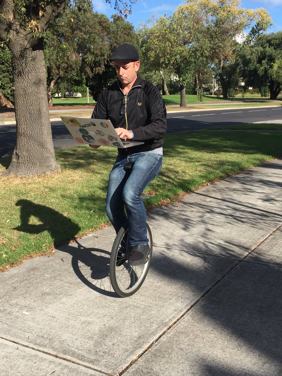 simonraikallen's tweet photo. This would have been called #UniCoding except that term is already taken! Highly productive way to work though. #softwaredevelopment #extremeprogramming #thebigcrunch https://t.co/xEQRLAESoJ
