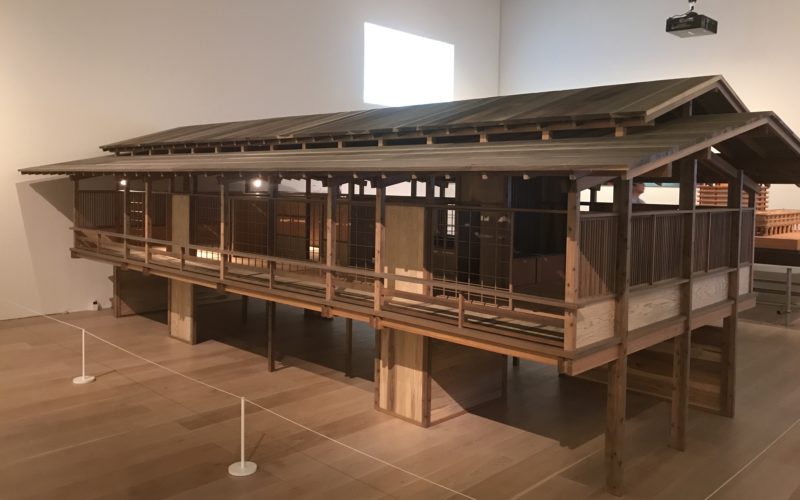ট ইট র 東京イベントタイムライン 原寸大で再現された 千利休による国宝の茶室 待庵 のにじり口から 茶室内へ 世界が注目する日本の建築を 100点以上紹介する展覧会 建築の日本展 が 六本木ヒルズの森美術館で 4 25 水 9 17 月 まで開催中