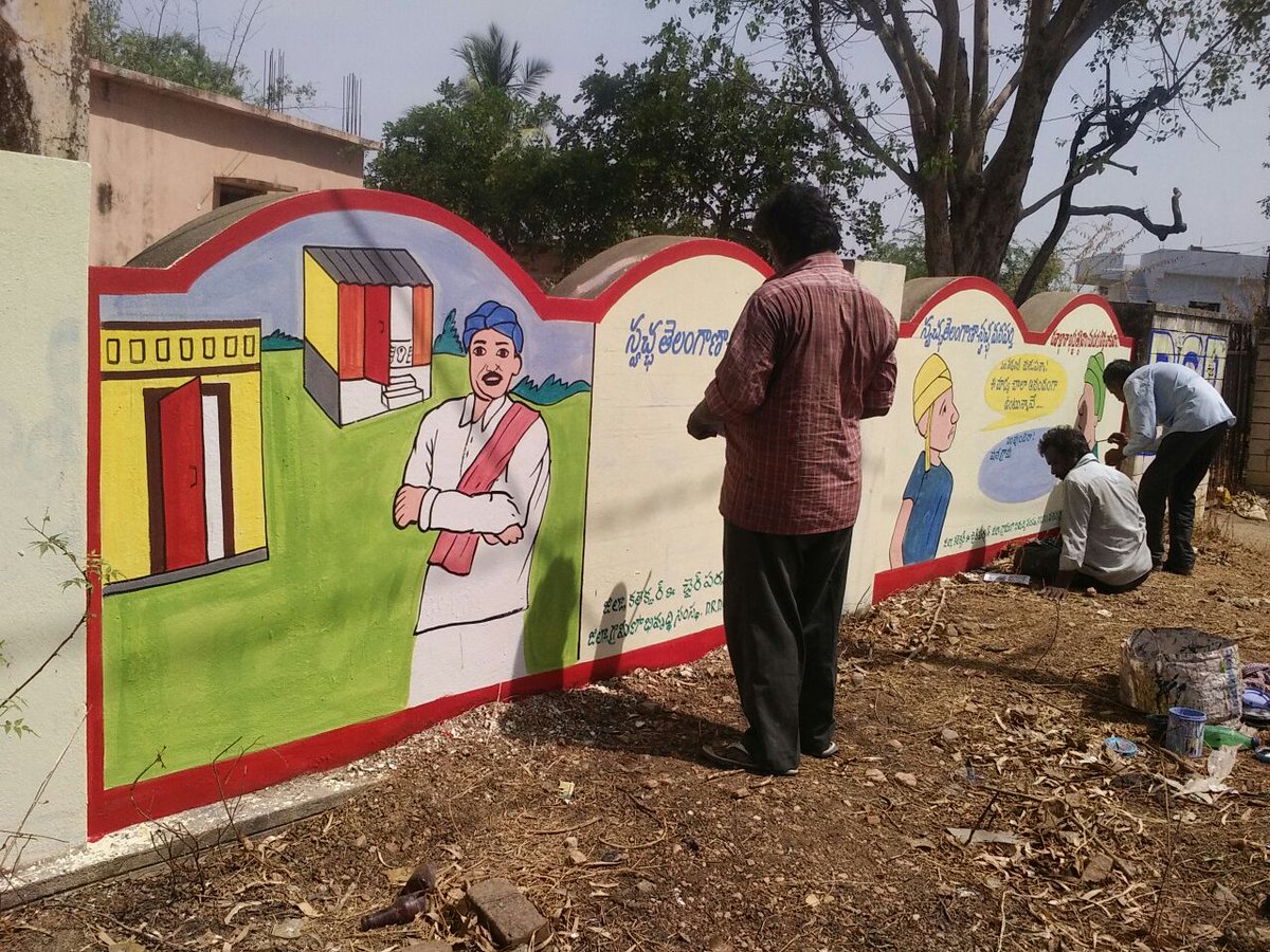 SwachhaWNP's tweet photo. #Wallpaintings spreading the word of #Swacchata in #Gopalpet GP of #Gopalpet #Wanaparthy #Telangana @swachhbharat #MissionODF #ZSBPTS #ZSBP @DivyangWaghela @paramiyer_ @mahimavashisht @TSSBMG @Collector_WNP https://t.co/jKl78KPV1f